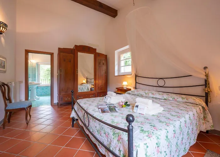 Villa Filippo By Mmega Santa Lucia (Lucca)
